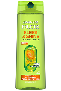 Front of Pack of Fructis Sleek & Shine Shampoo